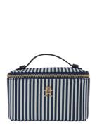 Poppy Summer Vanity Case Toalettveske Blue Tommy Hilfiger